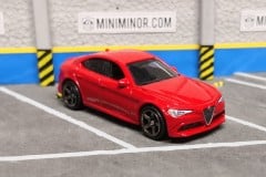 Alfa Romeo Giulia 2016 - Matchbox 2019 - scala 1/64