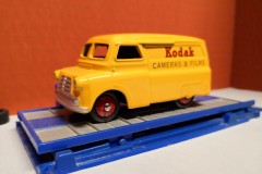 Bedford 10 CWT "Van Kodak" - Dinky Toys replica - scala 1/43