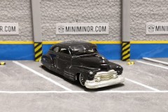 Chevy Fleetline (1947) - Hot Wheels - scala 1/64 circa