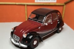 Citroen 2CV6 Charleston 1982 - scala 1/24