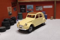 Citroën 2CV 1961 - Dinky Toys replica - scala 1/43