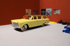 Fiat 1800 Familiare - Dinky Toys replica - scala 1/43