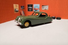 Jaguar XK 120 Coupè - Dinky Toys replica - scala 1/43