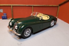 Jaguar Xk 120 - Burago - scala 1/24