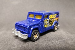 Armored Truck SWAT Police Patrol - Hot Wheels