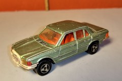 Mercedes 450 SE - Majorette (Made in France) - scala 1/60