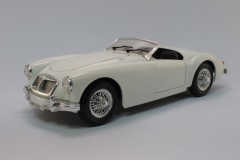 MGA Twin Cam 1958 - Polistil - scala 1/16