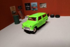 Morris Mini Traveller - Dinky Toys replica - scala 1/43