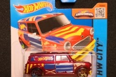 Austin Mini Van 1967 - Hot Wheels 2015 - scala 1/64