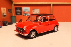 Innocenti Mini Cooper - scala 1/43 - Welly