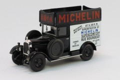 Morris Cowley Van "Michelin" - scala 1/43