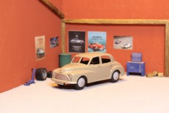 Morris Oxford Saloon - Dinky Toys replica - scala 1/43