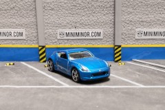 Nissan 370Z - Hot Wheels - scala 1/64