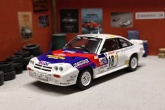 Opel Manta 400 - Rally Monte-Carlo 1986 - Hero-Grun - scala 1/43