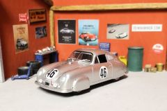 Porsche 356 1951 - 24H LeMans - A.Veuillet-E.Mouche - scala 1/43