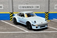 Porsche 911 (934) -Majorette - scala 1/57