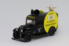 Renault KZ7 Surélevée 1932- scala 1/43