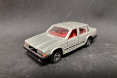 Volvo 760 GLE - Majorette (Made in France) - scala 1/61